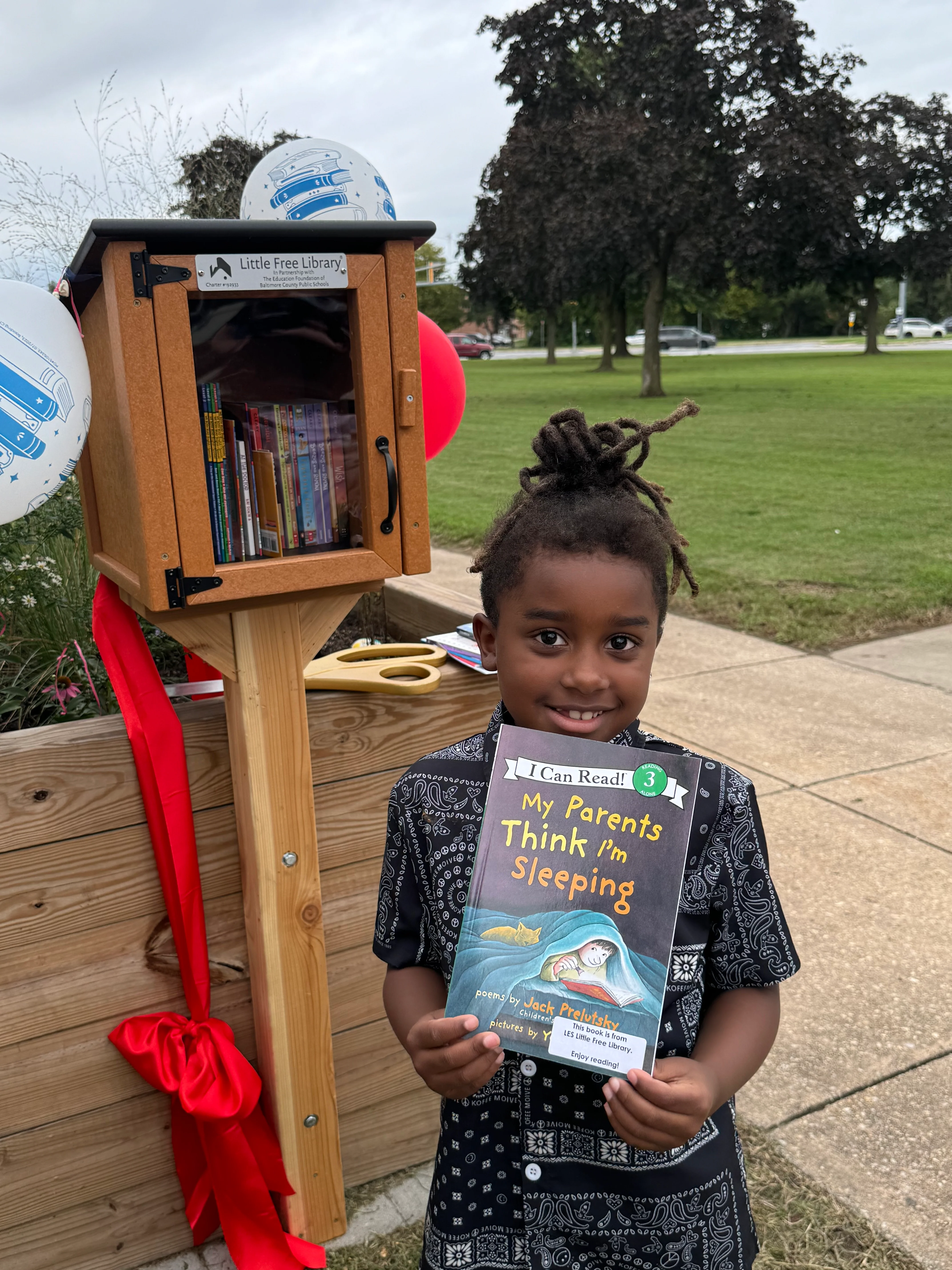 Composite One Story Cedar Little Free Library - Image 3